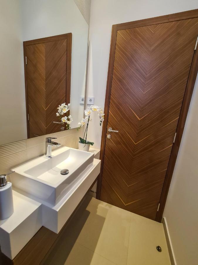 Lux Apartment In City Center بلغراد المظهر الخارجي الصورة